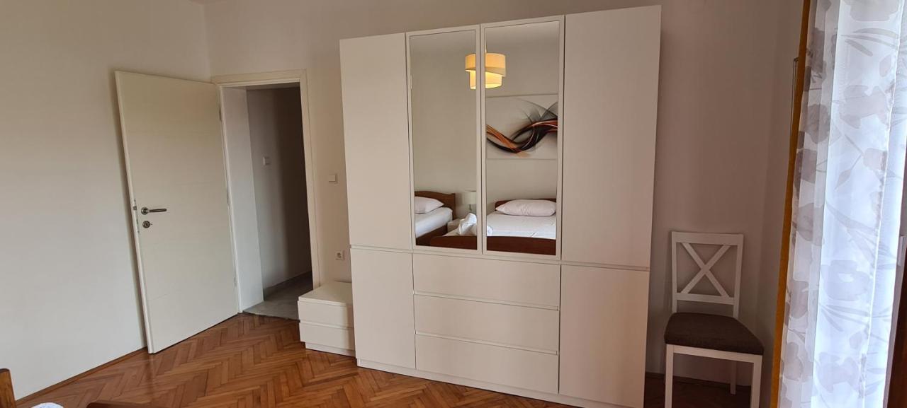 Apartments Orlic 萨利 外观 照片